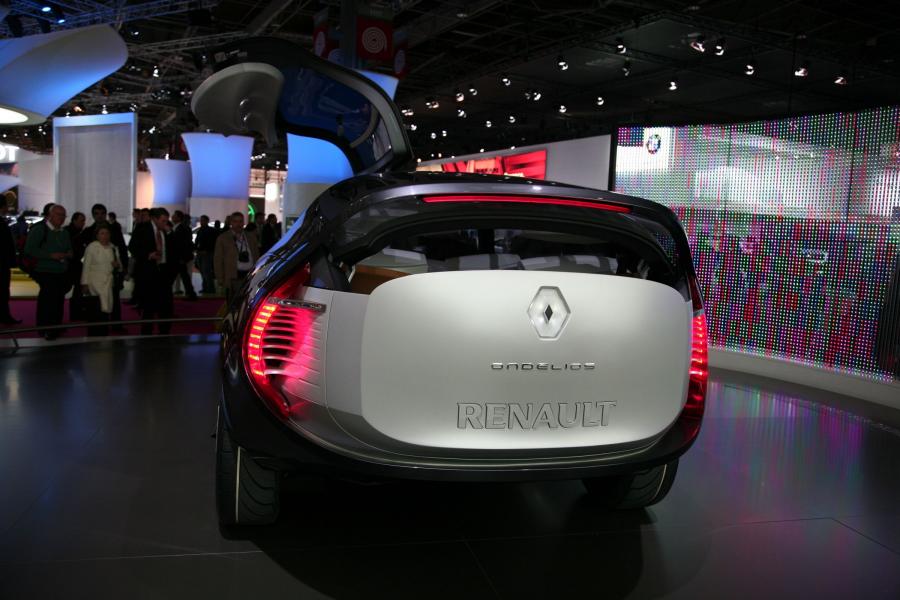  Renault Ondelios Concept 2008 года  (фото 63 из 108)